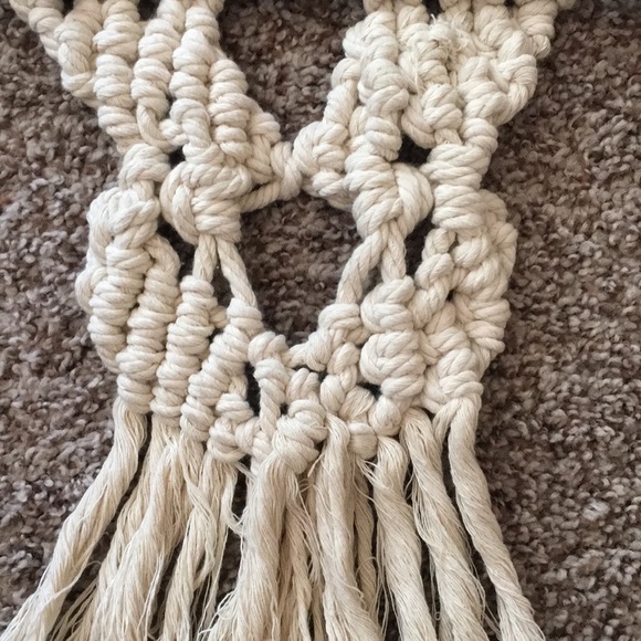 Macrame decor - Picture 2 of 2